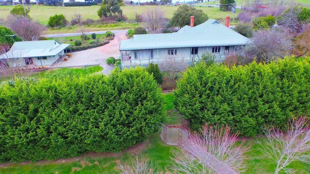 Bed and Breakfast Wild Cattle Creek Estate à Wandin Yallock Extérieur photo