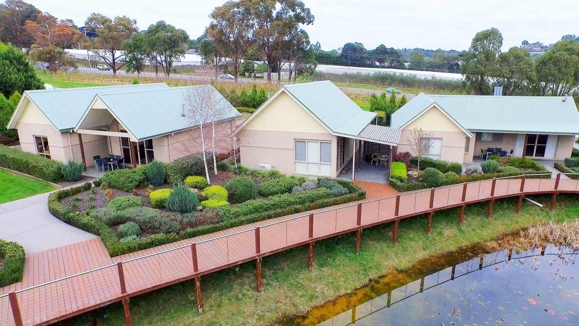 Bed and Breakfast Wild Cattle Creek Estate à Wandin Yallock Extérieur photo